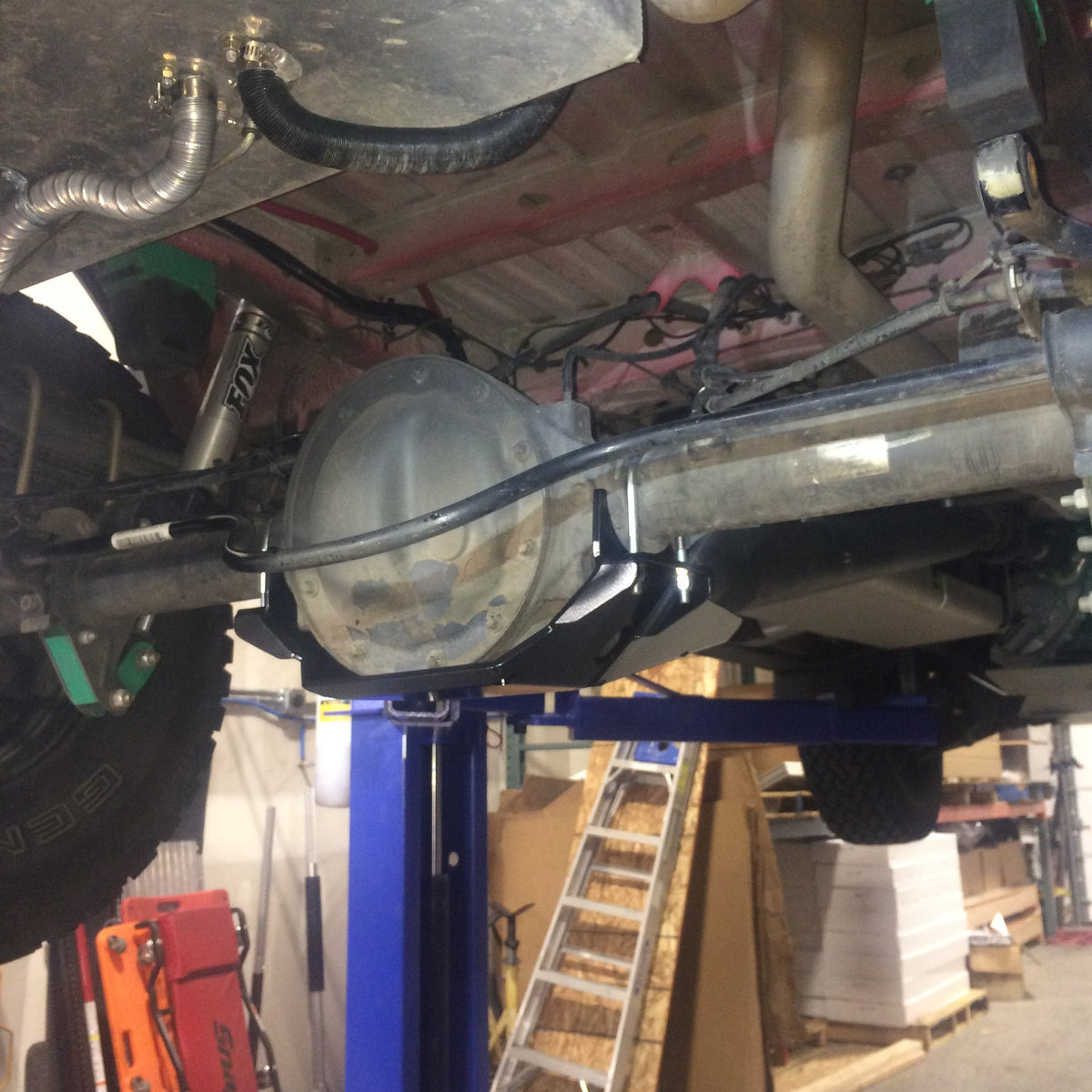 Van Compass Differential Skid Plate, Sprinter (2500 Only)